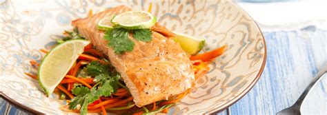 Green Tea Poached Salmon wih Asian Slaw - calories, carbs, nutrition