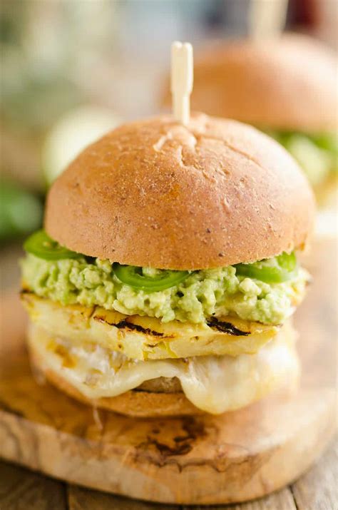 Grill Turkey Burger Guacamole - calories, carbs, nutrition