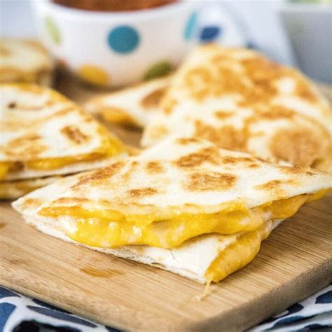 Grilled Cheese Quesadillas - calories, carbs, nutrition