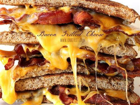 Grilled Cheese with Bacon - calories, carbs, nutrition