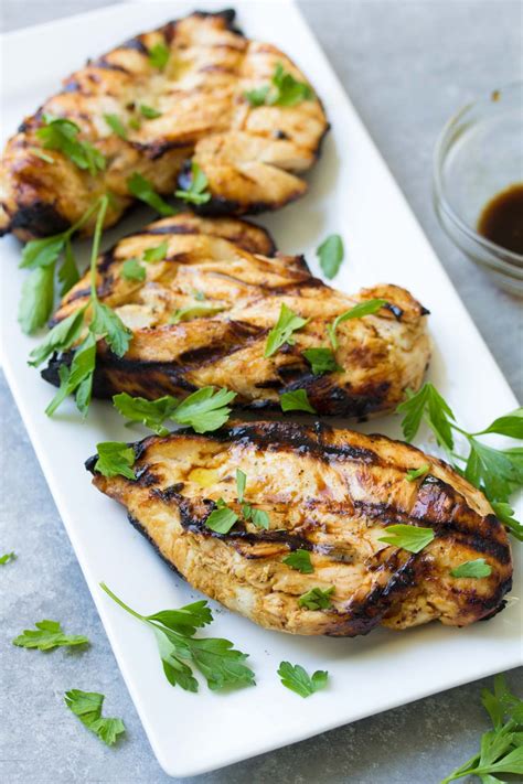 Grilled Chicken Lettuce Honey Mustard on White - calories, carbs, nutrition