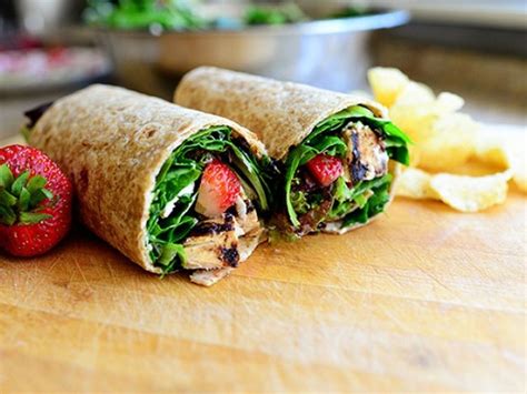 Grilled Chicken Strawberry Wrap - calories, carbs, nutrition