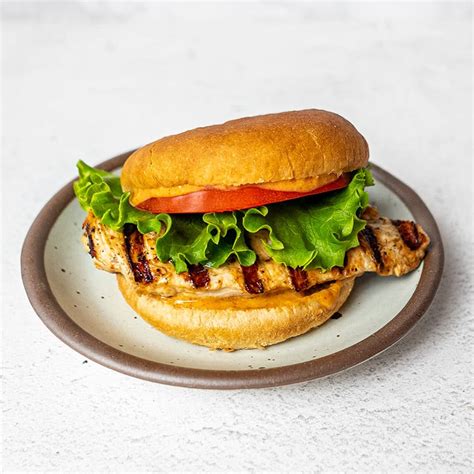 Grilled Chicken Sub with Honey Mustard - calories, carbs, nutrition