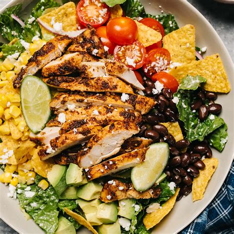 Grilled Chicken Taco Salad - calories, carbs, nutrition