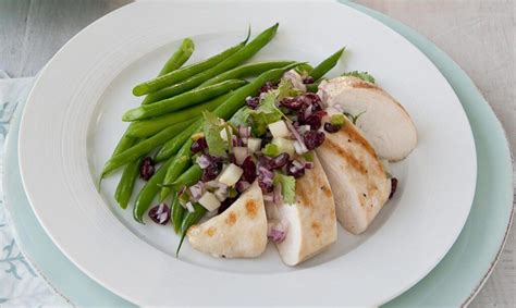 Grilled Chicken with Cranberry Salsa - calories, carbs, nutrition