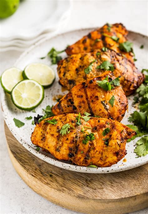 Grilled Chipotle Chicken on Whole Grain Bread - calories, carbs, nutrition