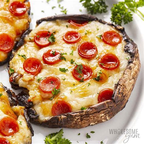 Grilled Eggplant & Portobello Pizza - calories, carbs, nutrition