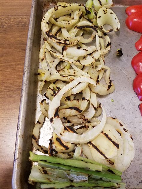 Grilled Fennel and Red Pepper - calories, carbs, nutrition