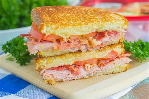 Grilled Ham, Turkey & Swiss Sandwich - calories, carbs, nutrition