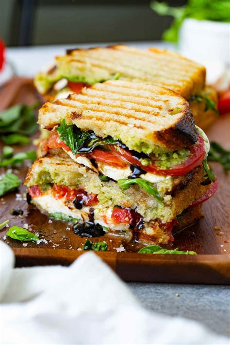 Grilled Italian Caprese Sandwich - calories, carbs, nutrition