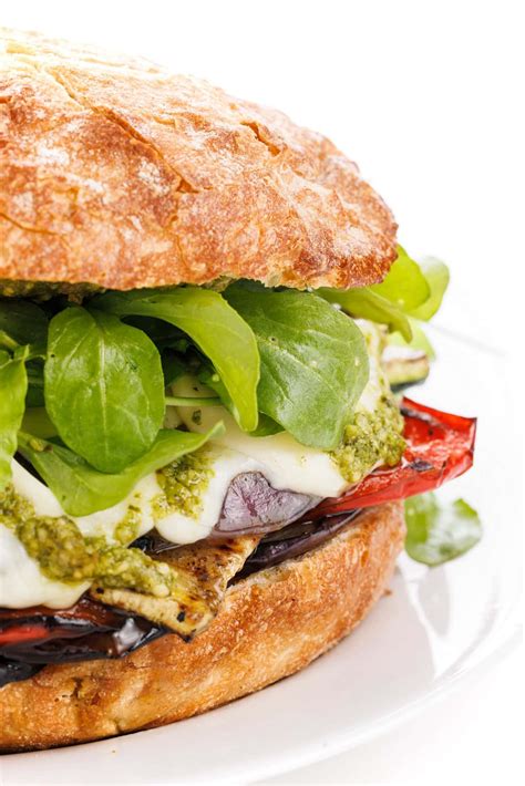 Grilled Provencal Vegetable Sandwich - calories, carbs, nutrition