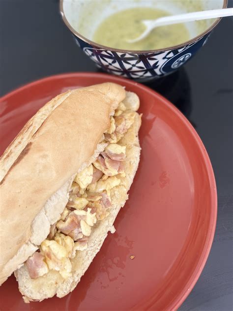 Ham and Egg Torta - calories, carbs, nutrition