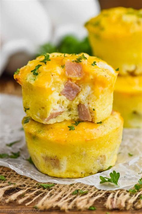 Ham Double Egg Cheese WW Muffin (36698.55) - calories, carbs, nutrition