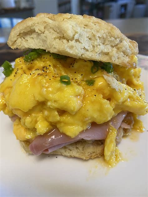 Ham Egg and Cheddar Biscuit - calories, carbs, nutrition