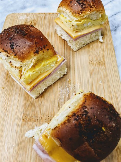 Ham Egg and Cheese Slider (15966.6) - calories, carbs, nutrition