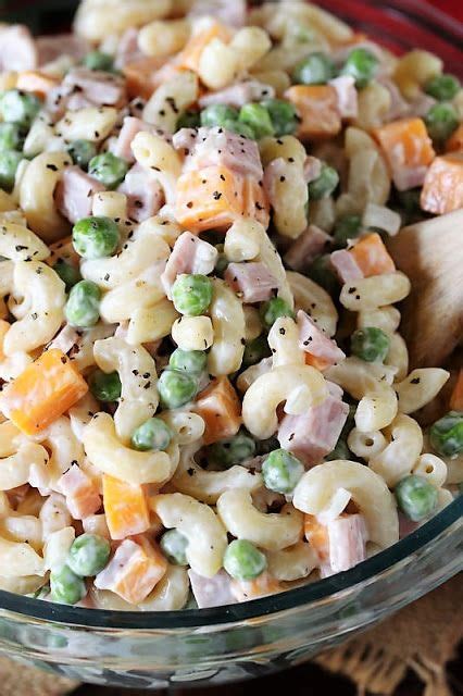 Ham Swiss Club withPasta Salad - calories, carbs, nutrition