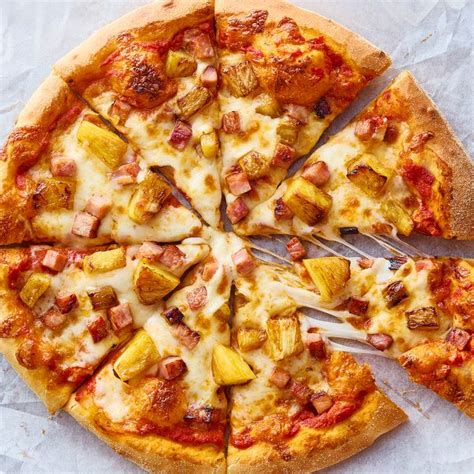 Hawaiian Pizza Ham Pineapple (37875.5) - calories, carbs, nutrition