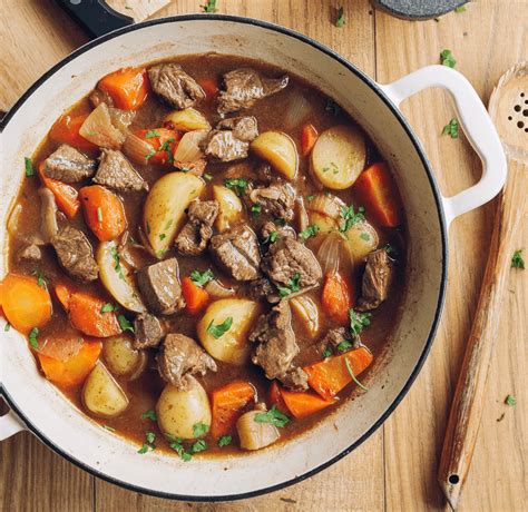 Hearty Beef Stew - calories, carbs, nutrition