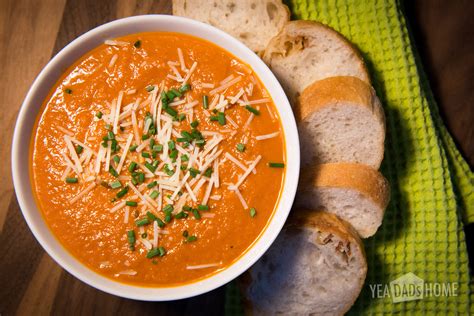 Hearty Tomato Soup - calories, carbs, nutrition