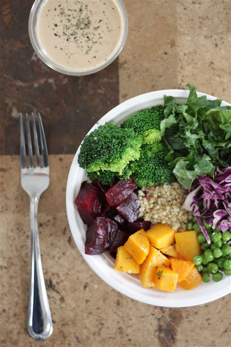 Hearty Veggie and Brown Rice Salad Bowls - calories, carbs, nutrition