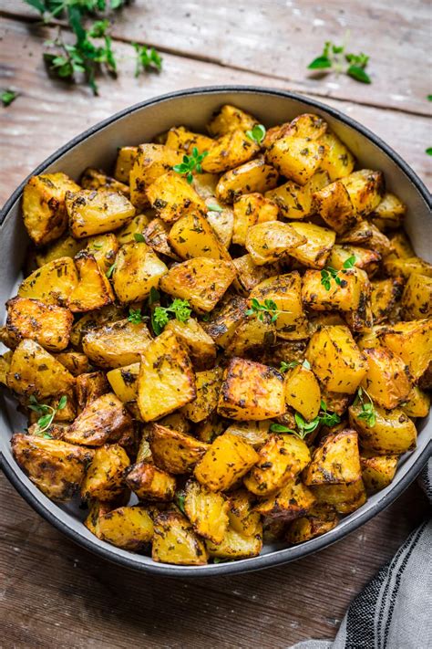 Herb-Roasted Potatoes - calories, carbs, nutrition