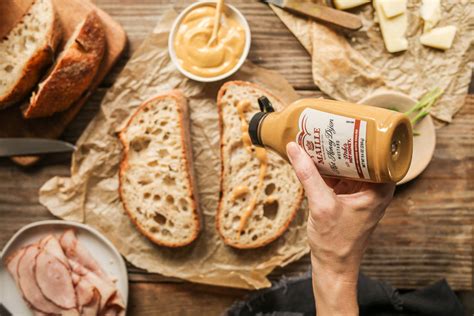 Honey Dijon Ham Sandwich - calories, carbs, nutrition