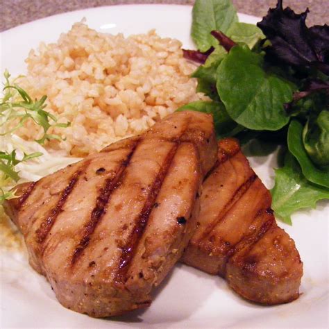 Honolulu Pineapple Grilled Teriyaki Tuna - calories, carbs, nutrition