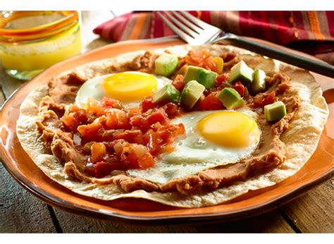 Huevos Rancheros Breakfast Wrap - calories, carbs, nutrition