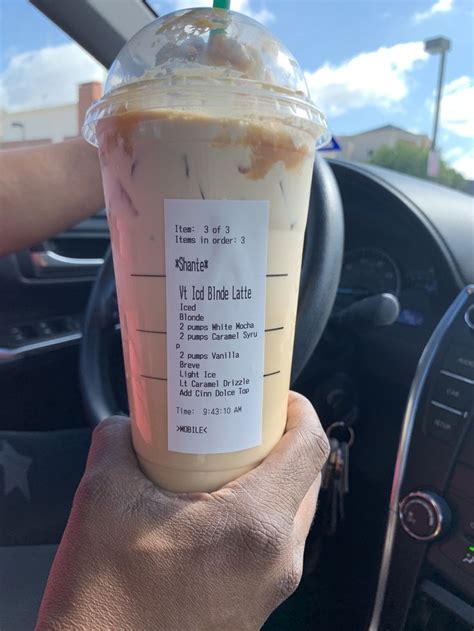 Iced Raspberry Mocha - Venti - 2% Milk - With Whipped Cream - calories, carbs, nutrition