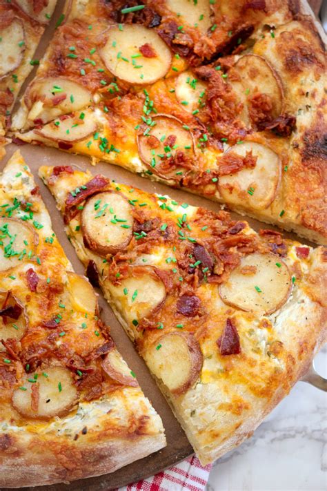 Individual Loaded Baked Potato Pizza - calories, carbs, nutrition