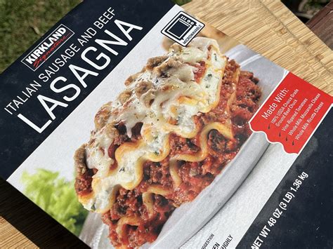 Italian Lasagna - calories, carbs, nutrition