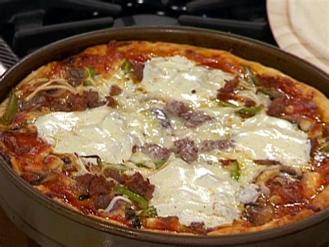 Italian Sausage & Peppe Deep Dish Pizza - calories, carbs, nutrition