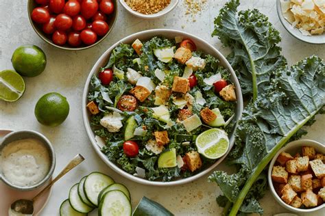 Kale Caesar Salad (85844.1) - calories, carbs, nutrition