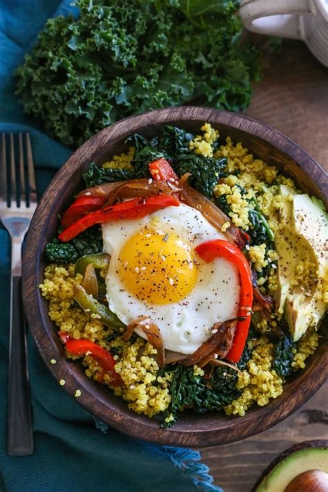 Kale Quinoa Breakfast Bowl - calories, carbs, nutrition