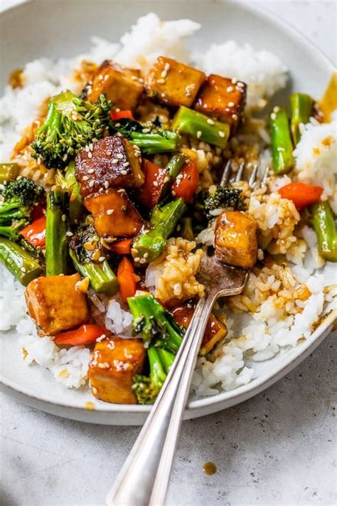 Korean Stir-Fried Vegetables with Tofu - calories, carbs, nutrition