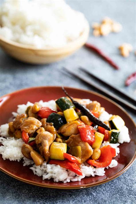 Kung Pao Chicken over Sticky Rice with Stir-Fried Sugar Snap Peas - calories, carbs, nutrition