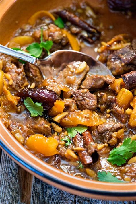 Lamb Tagine with Honey & Dates - calories, carbs, nutrition