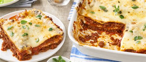 Lasagna Beef & Mushroom Blend SLC=4x8 - calories, carbs, nutrition