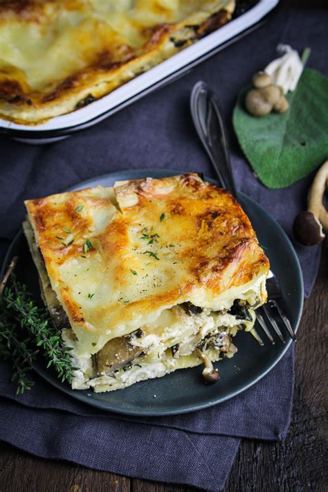 Lasagna Wild Mushroom HP SLC=3x3 - calories, carbs, nutrition