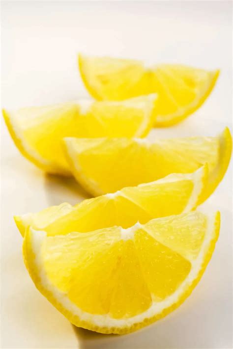 Lemon 165ct Wedge Cut 8 1 EA - calories, carbs, nutrition