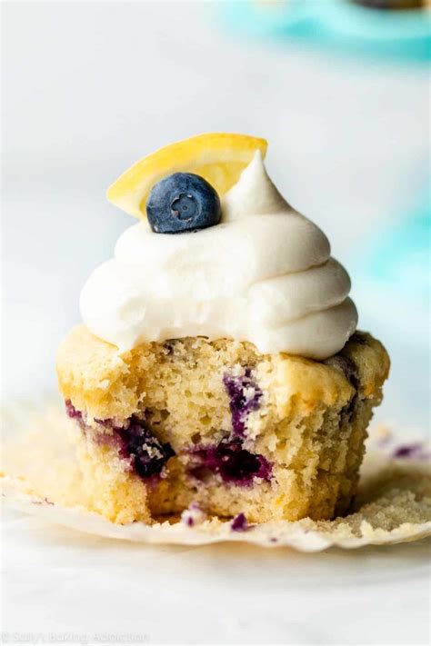 Lemon Blueberry Cupcake - calories, carbs, nutrition