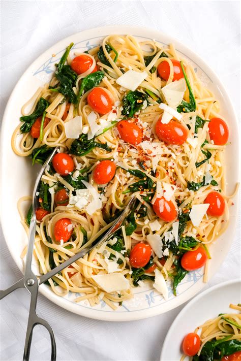 Lemon Turkey with Linguine & Vegetables, Breadstick - calories, carbs, nutrition