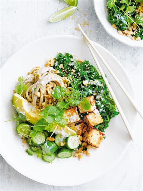 Lemongrass Tofu Noodle Salad - calories, carbs, nutrition