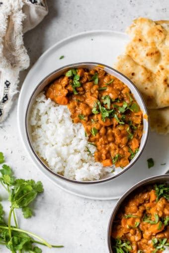 Lentil Curry served with Basmati Rice and Poppadom - calories, carbs, nutrition