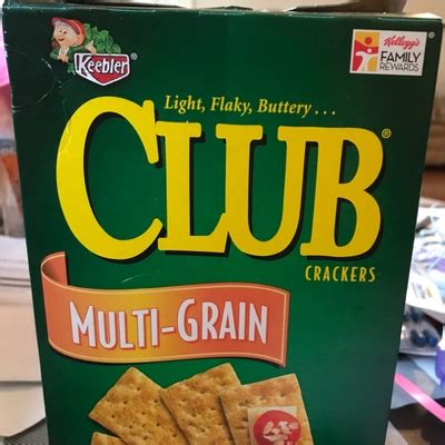 Light & Flaky Crackers - calories, carbs, nutrition