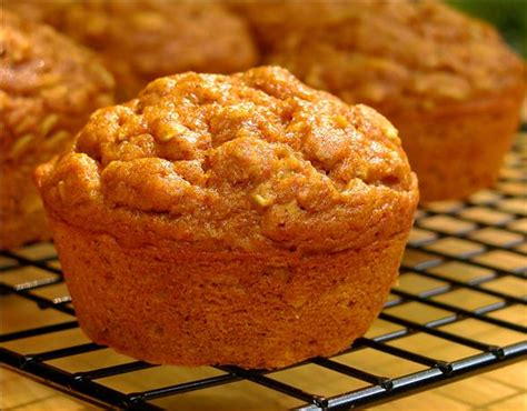 Low Fat Pumpkin Spice Muffin - calories, carbs, nutrition