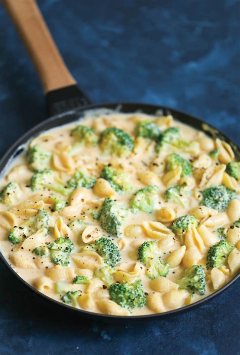 Macaroni & Cheese with Broccoli - calories, carbs, nutrition