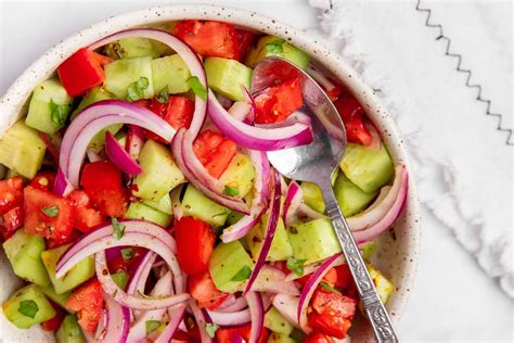 Marinated Tomato and Cucumber Salad - calories, carbs, nutrition