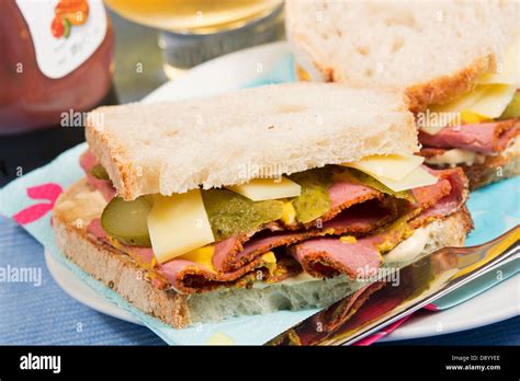 Market Deli Shaved Pastrami, Gherkins, Rocket & Mustard Mayo Bagel - calories, carbs, nutrition