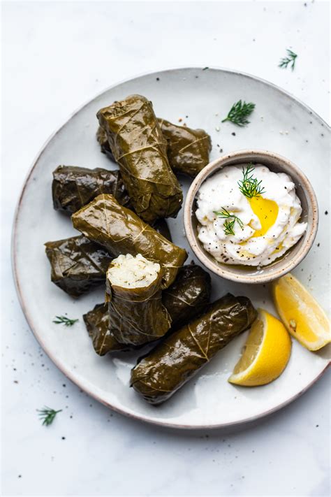 Mediterranean Deli Greek Grape Leaves - calories, carbs, nutrition